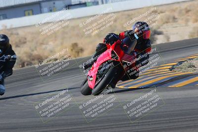 media/Dec-18-2022-SoCal Trackdays (Sun) [[8099a50955]]/Turn 4 (1pm)/